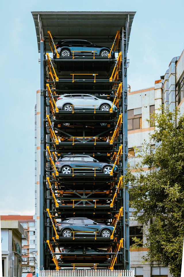 tom-ru-nFZvSbHYeUA-unsplash